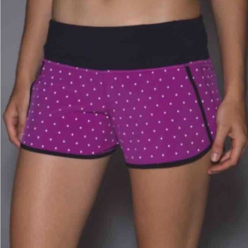 Lululemon run times reflective shorts size 8